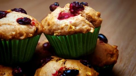 Cranberry and Apple Muffins